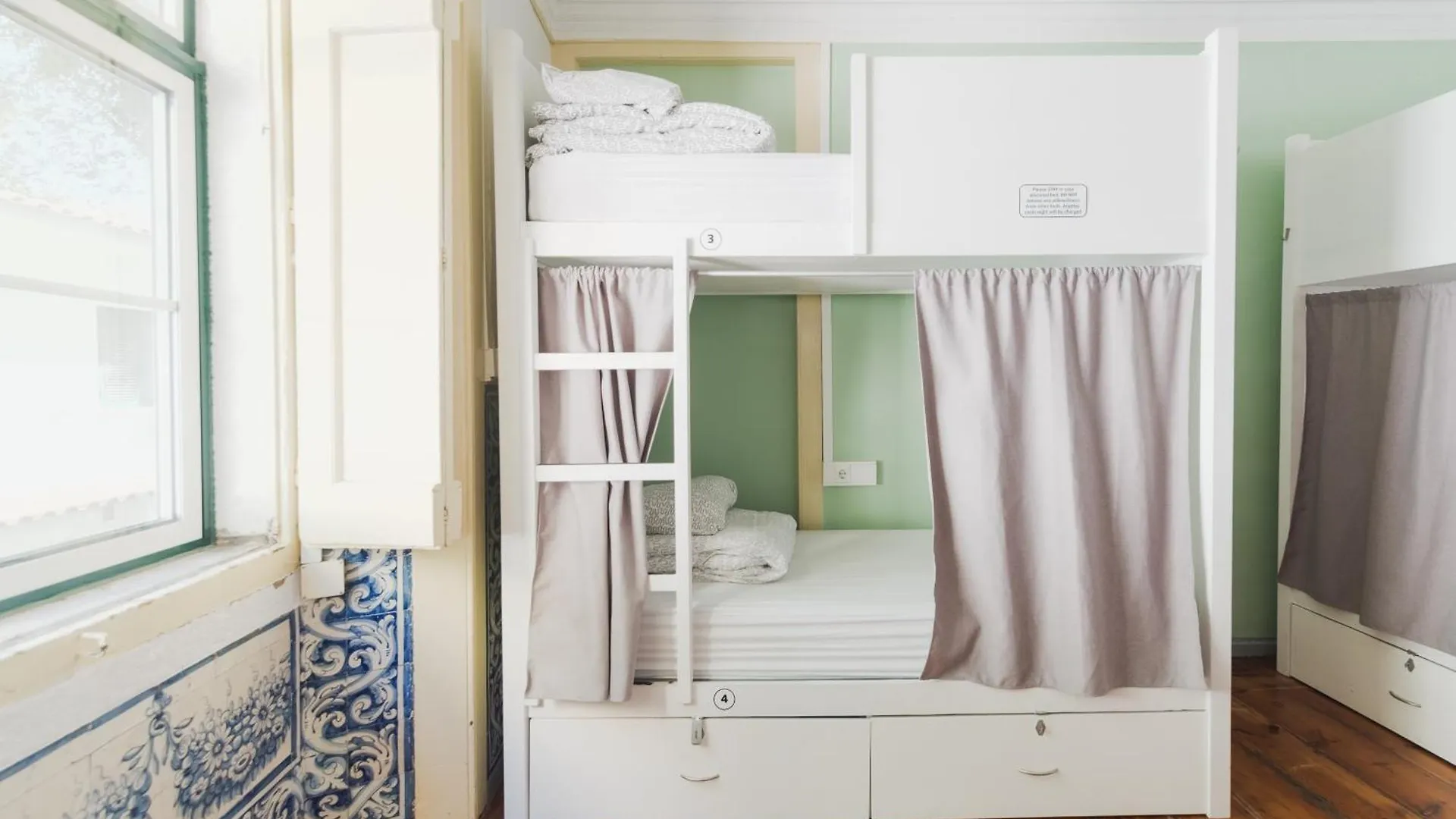 Wot New Lisbon Hostel 0*,  Πορτογαλία