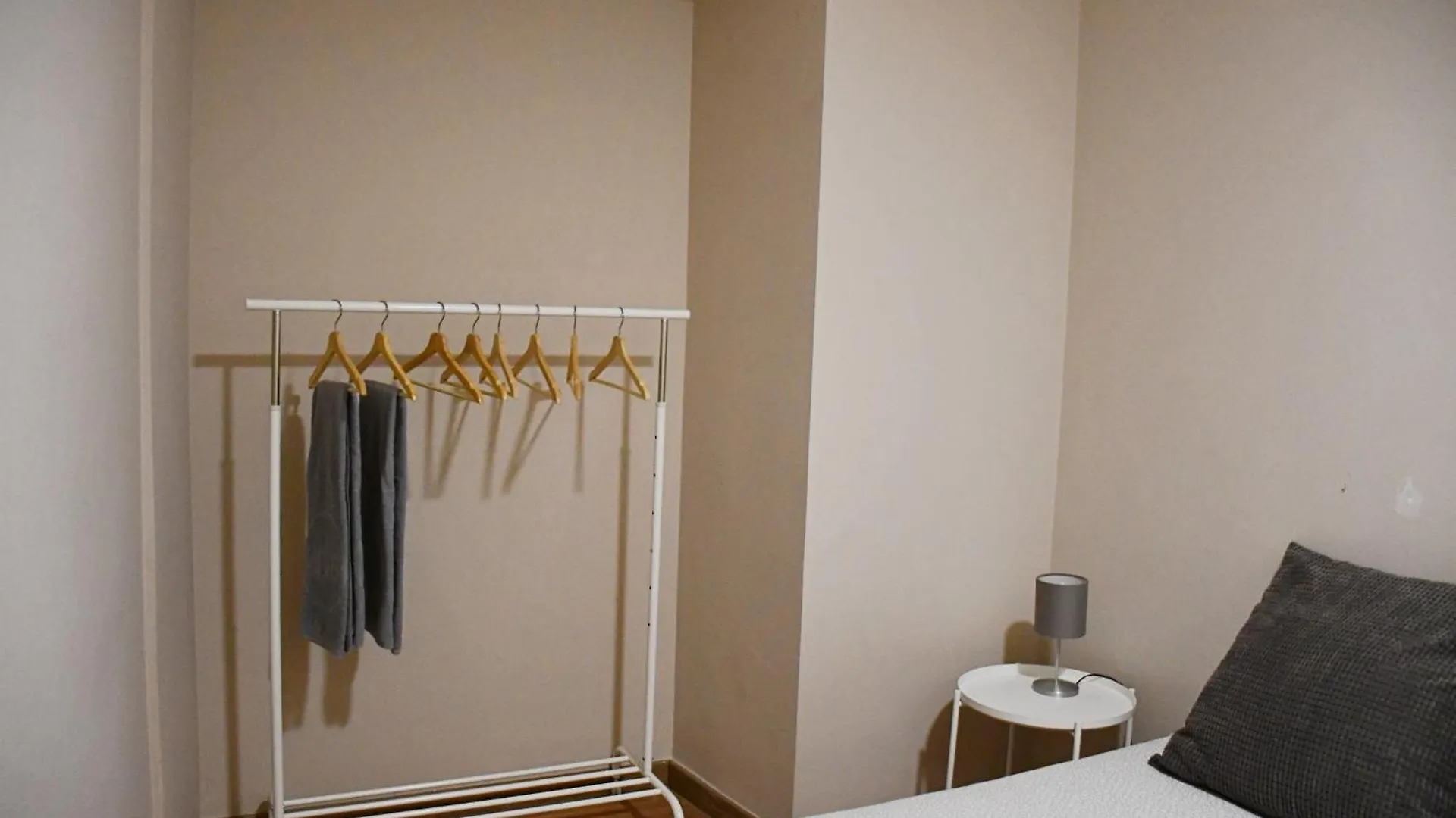 Wot New Lisbon Hostel